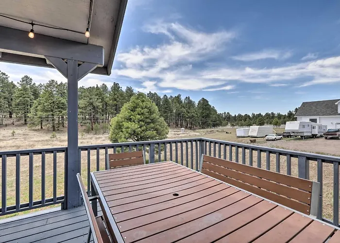Holiday home Modern Flagstaff Home: Deck, Patio + Fire Pit Mountainaire