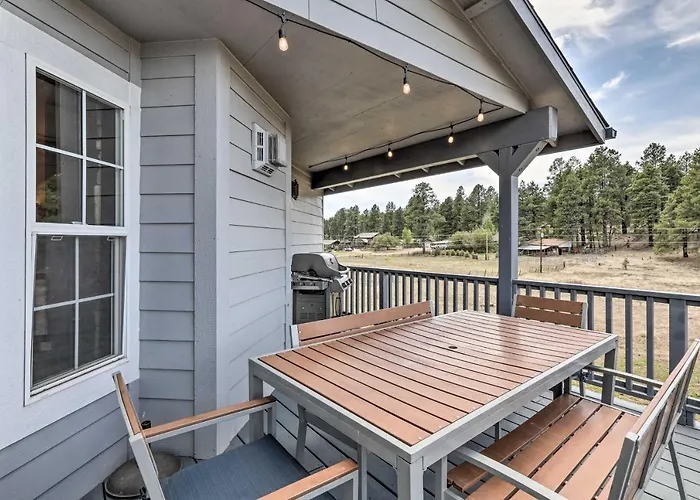 Modern Flagstaff Home: Deck, Patio + Fire Pit Mountainaire